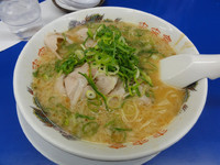 「こってりラーメン」@来来亭 住道店の写真