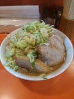 「ラーメン　豚券　ヤサイニンニクアブラネギ　１０００円」@ちばからの写真
