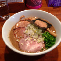 「真空そば肉2枚増し900円」@喜元門 水戸笠原店の写真