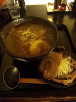 「中華そば（小）＋全部入り」@もちもちの木 白岡店の写真