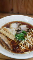 「下総醤油らーめん」@麺屋 玲の写真