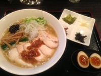 「12月限定　純彩鶏そば　～アルバトロス～ 中盛」@麺処 ほん田 nijiの写真