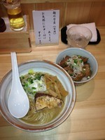 「鰤らーめん(醤油)&ミニ角煮丼」@めんや 正明の写真