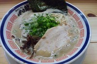 「ラーメン 500円+替玉 100円」@博多らーめん バリ龍の写真