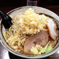 「ラーメン¥680+ランチサービス麺増100g」@麺屋 愛0028の写真