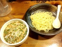 「つけめん並（麺少なめ）750円」@鶏の穴の写真