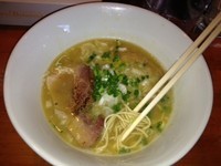 「鳥白湯」@麺や 虎ノ道の写真