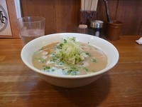 「醤油らあめん」@らーめんや なかじゅう亭 高崎市通町本店の写真