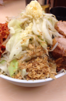 「油そば　ヤサイ・ニンニク・アブラ＋キムチ」@自家製ラーメン 大者の写真