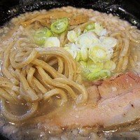 「塩ラーメン　680円」@めんや 一音の写真