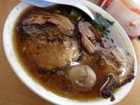 「バラチャーシュー・味噌（濃いスープ・アブラ多め）７００円」@らぁめん廣の写真