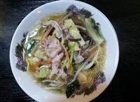 「野菜タンメン（硬め）￥500」@肉醤油ラーメン 大阪ふくちぁん肉太郎 梅田2ビル店の写真