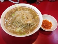 「らーめん 麺130g ニンニクカラメアブラカラアゲ別」@千里眼の写真