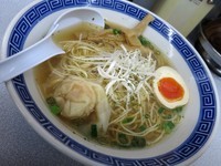 「麺絆塩ラーメン ７００円 → ５５０円（※携帯クーポン使用）」@麺絆景勝軒の写真