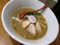 「特濃煮干し中華そば・並 ７５０円　※限定」@月と鼈の写真