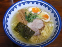 「塩たまご」@ラーメンかずらの写真