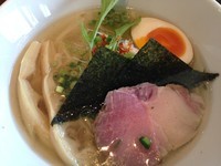 「和風軍鶏塩カムイ780円＋鮭そぼろ100円」@麺や 蒼 AOIの写真