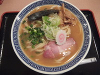 「ラーメン680円(クーポンで500円)」@大勝軒てつの写真