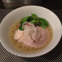 「地鶏塩ラーメン」@Bee Hiveの写真