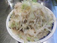 「らーめん+チャーシュー(720円)」@らーめん大 蕨店の写真