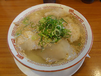 「しおラーメン（並）」@二両半 鶴橋本店の写真