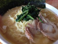「ラ－メン大盛り(ラ－メン650円＋大盛り200円)」@横浜ラ－メン山村家の写真