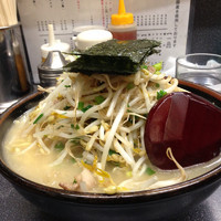 「小炒めもやしラーメン太麺【850円】」@博多どんたくの写真