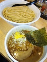 「つけ麺　大（４００ｇ）　９５０円」@麺屋 たけ井 本店の写真