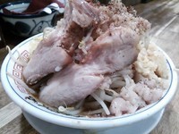 「鬼油そば650円（野菜・ニンニク・脂多め）」@麺屋 神やぐらの写真