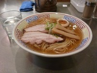 「煮干ら～めん」@煮干鰮らーめん 圓 町田店の写真