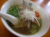 「塩らーめん（全粒粉めん）６８０円」@麺屋彩月の写真