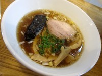 「醤油ラーメン　６５０円」@ROOSTERの写真