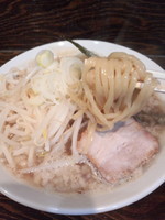 「背脂煮干しそば750円」@麺処 遊の写真