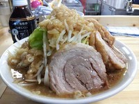「ラーメン ￥600 肉増し ￥150 ニンニク アブラ」@ハイマウントの写真