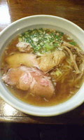 「あっさり魚出汁エビ風味（醤油 680円）」@はりけんラーメンの写真