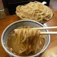 「濃厚つけ麺 800円（大盛）」@銀座 朧月の写真