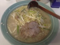 「定番　中　900円」@ニューラーメンショップ ドモンの写真