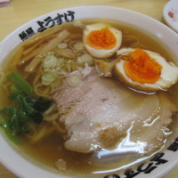 「ラーメン（５８０円）＋味玉＋餃子（２８０円）」@麺屋 ようすけの写真
