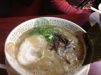 「豚骨ラーメン」@博多長浜らーめん 楓神の写真