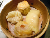 「点心盛り合わせ」@熱烈タンタン麺 五味五香の写真