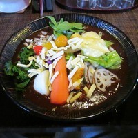 「冬の土浦彩華カレーラーメン」@居處 小宮山の写真