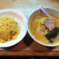 「飯セット （900円）」@麺飯厨房 青葉台の写真