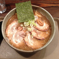 「焼豚そば➕麺固め」@葦屋の写真