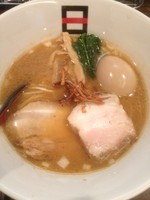 「濃菜醤油ラーメン＋味玉」@麺処 hachiの写真