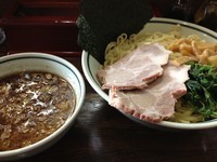 「特製つけ麺大盛り」@横浜家の写真