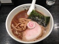 「中華そば　醤油」@江戸前煮干中華そば きみはん 五反田店の写真