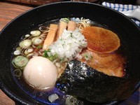 「秋刀魚煮干し 味玉」@麺屋たつみ 老心の写真