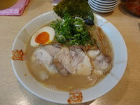 「濃厚鶏そば」@麺屋 真斗の写真