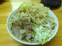 「野菜豚そば　ニンニク　タマネギ」@中華そば 秀の写真