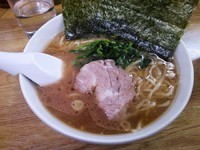 「ラーメン＋半ライス」@島木家の写真